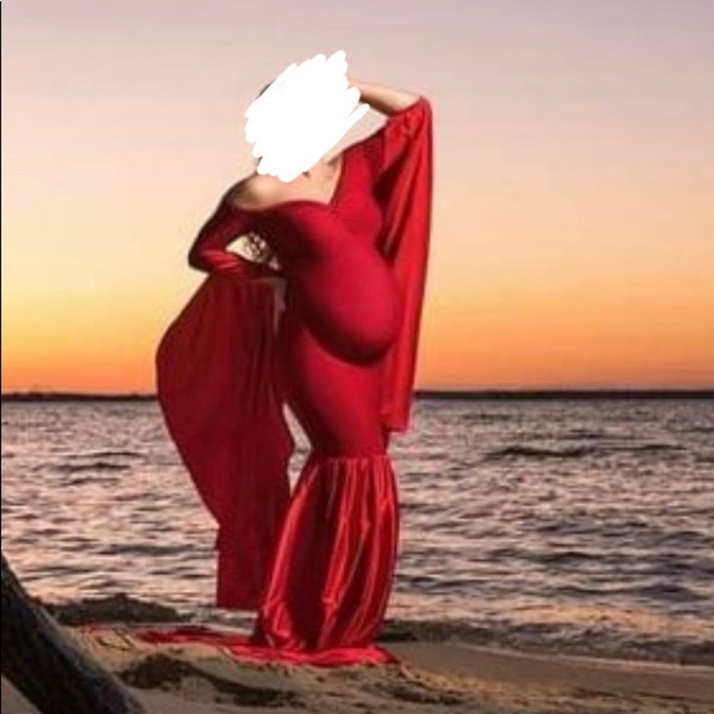 Mil-Estilo - Maternity - Red - Flowing Sleeves